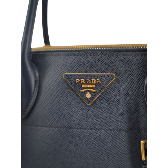 Paradigme Saffiano Tote Medium - Picture 7 of 13